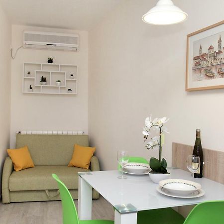 Apartments Viki Трогир Экстерьер фото