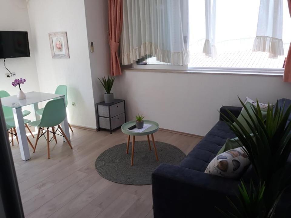 Apartments Viki Трогир Экстерьер фото