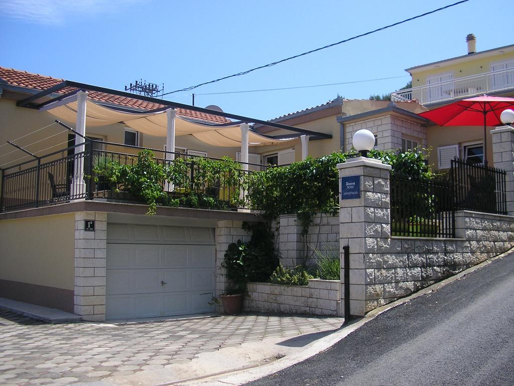 Apartments Viki Трогир Экстерьер фото