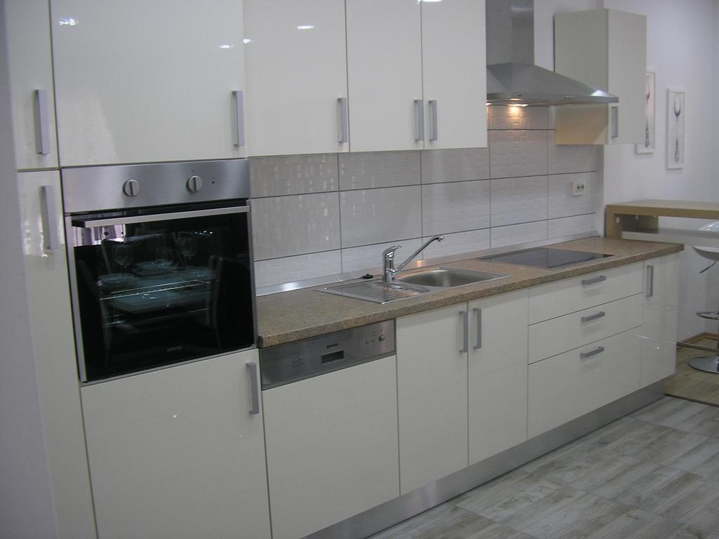 Apartments Viki Трогир Экстерьер фото