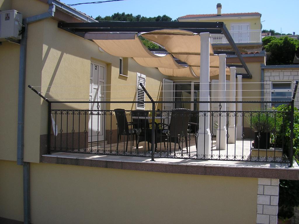 Apartments Viki Трогир Экстерьер фото