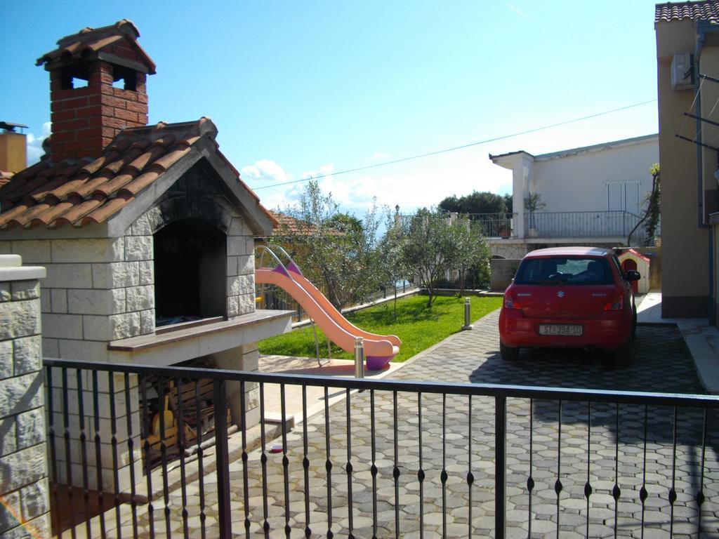 Apartments Viki Трогир Экстерьер фото