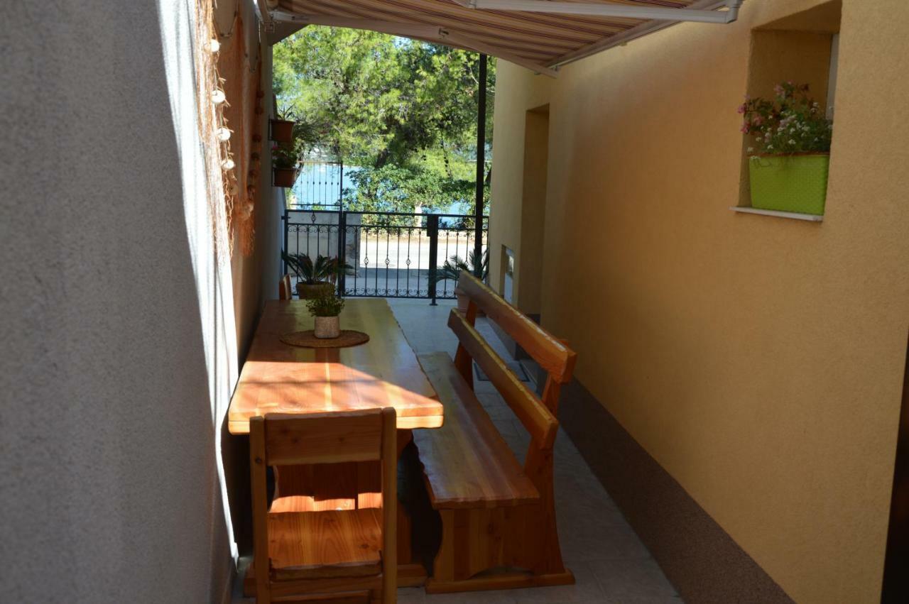 Apartments Viki Трогир Экстерьер фото